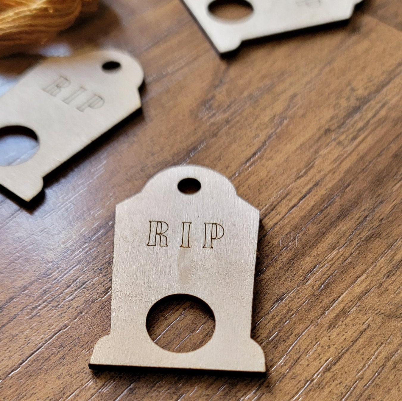 Halloween Wooden Floss Drops